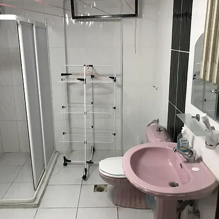 1 Hostel *