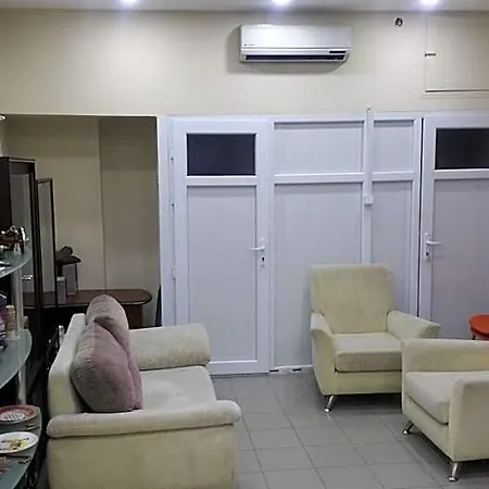 1 * Adana